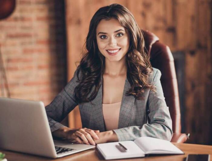 AdobeStock 221295649 1080x721 1 e1690375601653 - Mon Lynx Consulting